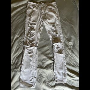 Fashion Nova size 32 white ripped jeans